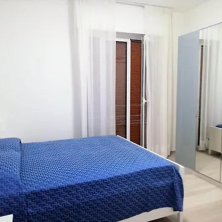 Via Ancona A 50mt Dal Mare 马瑟利