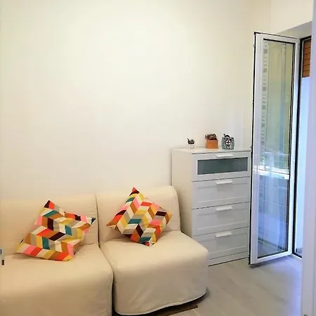 Via Ancona A 50mt Dal Mare