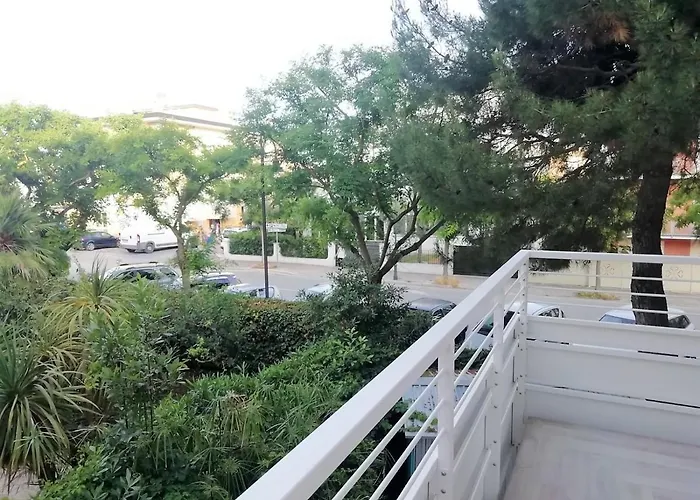 Via Ancona A 50mt Dal Mare Marcelli